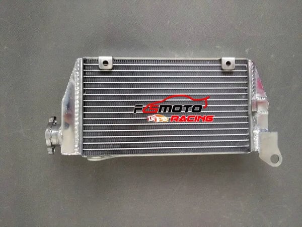Radiator, Aluminium, Kompatibel med Kawasaki KLR650, Direkte pasform til 2001 modeller, Forbedret varmeafledning, Letvægtsdesign