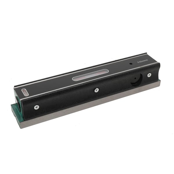 Mekanisk Niveaumåler, 0,02 mm/m Præcision, Gussejernsmateriale, Dimensioner 275x85x65 mm, Vægt 2,33 kg, V-Groove Bunddesign