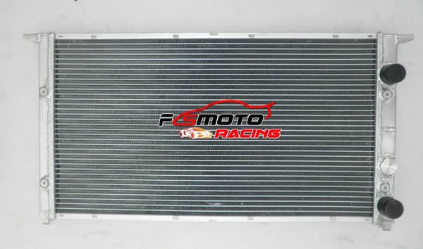 Aluminiumkøler, kerne størrelse 24-5/8” x 13-3/4” x 1-1/2”, indgang/udgang størrelse 1-1/4”, 2 række design, manuel transmission kompatibel