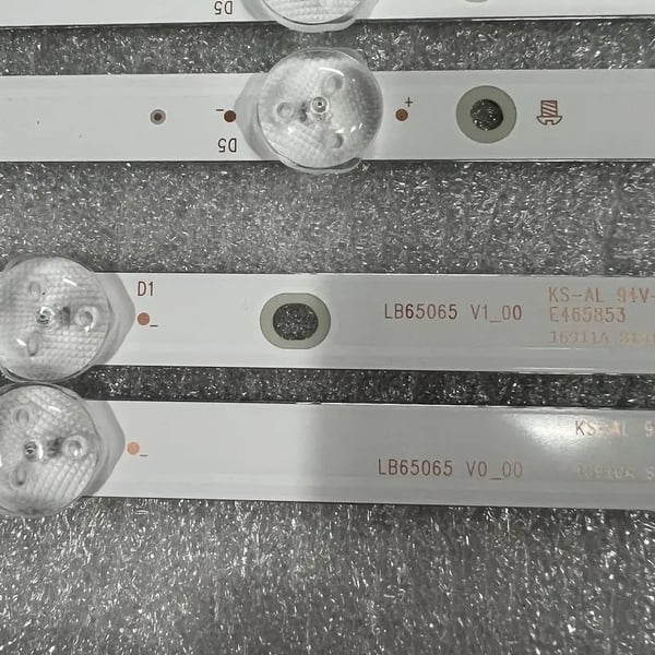 LED Baggrundsbelysning Strimmel, 12 PCS Sæt, 1305mm Længde, 11 LED'er (3V), Egnet til Flere TV Modeller, CE Certificeret