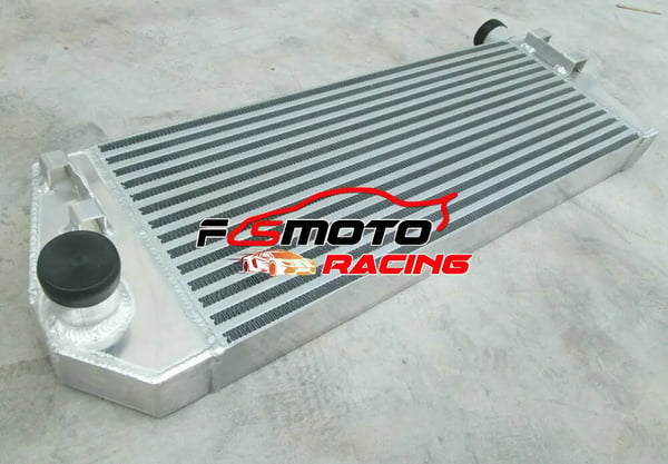 Intercooler, Aluminium, Kerne Størrelse 635mm x 244mm x 60mm, Samlet Størrelse 795mm x 302mm x 110mm, Indløb/Udløb 50mm