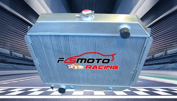 Radiator, Aluminium, Kerne Størrelse: 660mm x 480mm x 62mm, Samlet Størrelse: 750mm x 640mm x 95mm, Indløbsdiameter: 45 mm, Udløbsdiameter: 50 mm