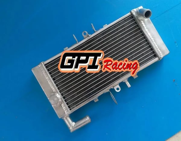 Radiator, Aluminium, Forbedret Køling, Kompatibel med Motorcykel CB400, Ideel til Modeller 1992-1998, Holdbart Design