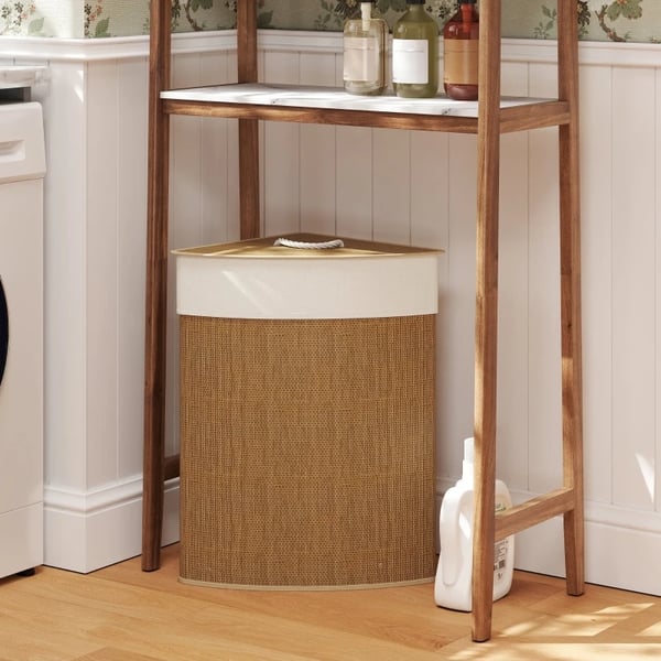 Bambus Vasketøjskurv, 55L Kapacitet, Dimensioner: 35L x 35B x 60H cm, Maksimal Belastning: 7 kg, Aftageligt Låg, Maskinvaskbar Indersæk