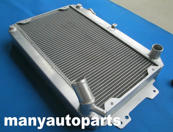 Aluminiumlegering Radiator, 56MM Tykkelse, 3 Række Design, Kompatibel med Mazda RX7, Direkte Montering, Holdbar Konstruktion