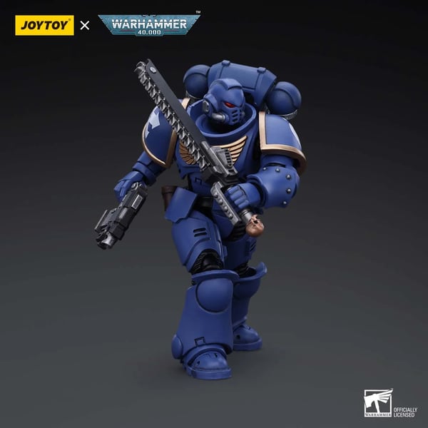 Modelfigur, PVC-materiale, 1:18 skala, dimensioner cirka 14 cm, kompatibel med Warhammer 40K, anbefalet alder 14+