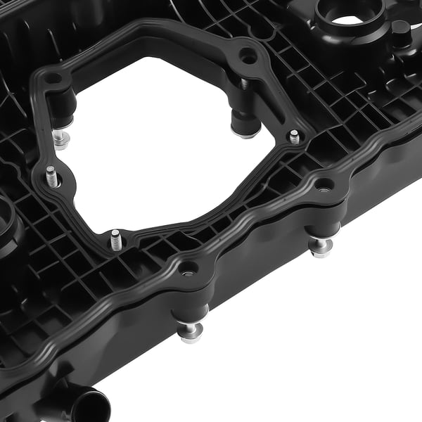 Ventildeksel, Plastmateriale, Passer til 1995 ccm Motor, Kompatibel med Kompakte og Mellemstore Modeller, Understøtter 156 HK Ydelse