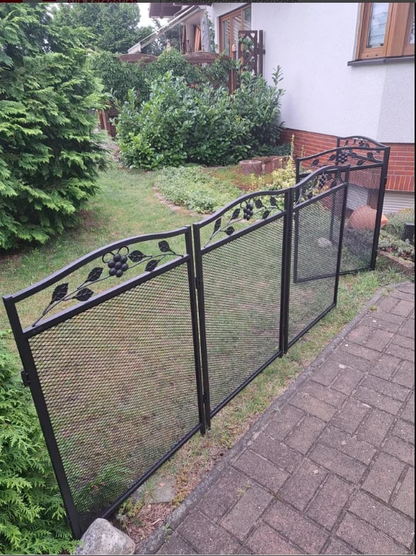 Havehegn, Holdbar Metal Konstruktion, 5 Paneler til Kæledyrsikkerhed,sort