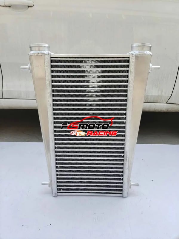 Intercooler til Nissan Patrol og Toyota Land Cruiser, Optimeret køleydelse, Holdbar aluminiumsbygning, Nem installation