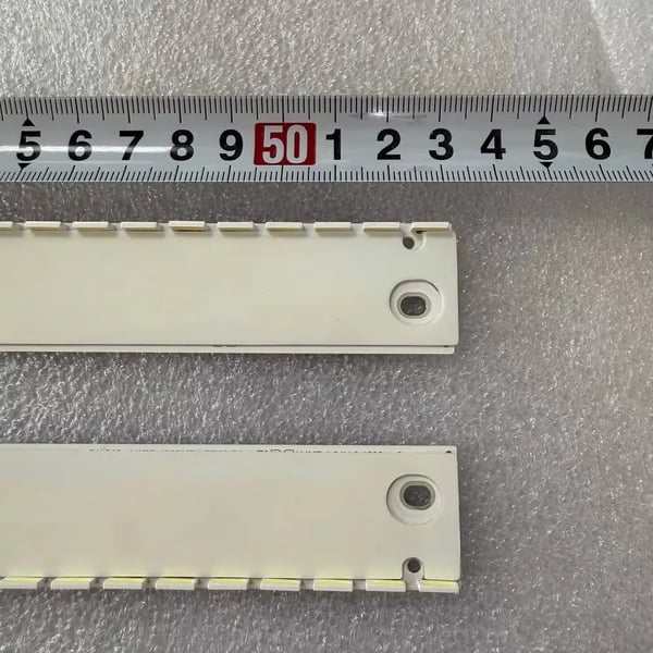 LED Baggrundsbelysningsbar, 533 mm Længde, Aluminiumsmateriale, Kompatibel med 49-tommers TV, CE-certificeret, Dæmpbar Funktion