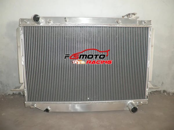 Radiator, Aluminium Materiale, Kerne Størrelse 718B x 425H x 52T mm, Samlet Størrelse 765B x 544H x 70T mm, Indløbs/Udløbs Størrelse 40/42 mm