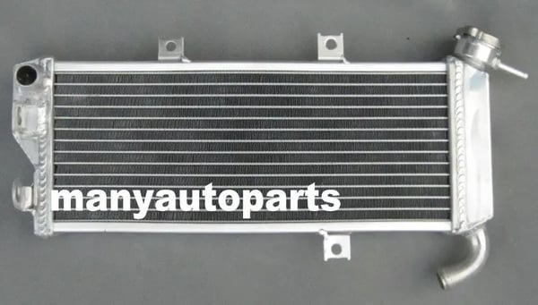 Aluminiumradiator, forbedret kølekapacitet, holdbart TIG-svejset design, poleret finish