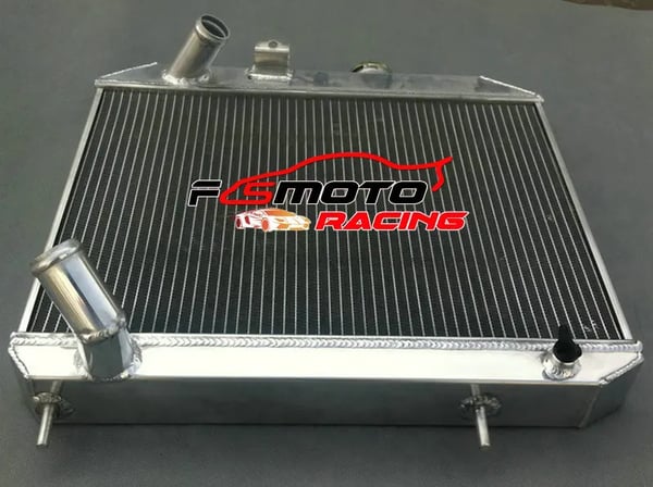 Radiator og Blæser, Kerne Størrelse 495mm x 350mm x 52mm, Samlet Størrelse 505mm x 445mm x 70mm, Indløb/Udløb 38mm, 3 Rækker