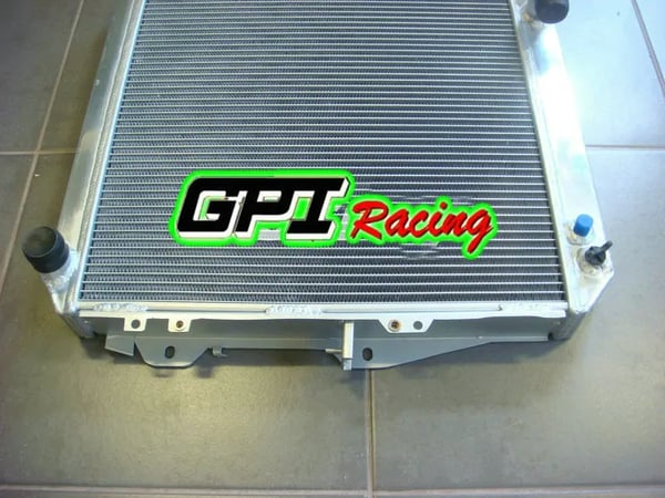 Radiator + Blæser, Aluminium Konstruktion, Længde 41,74 cm, Bredde 17,12 cm, Højde 71,41 cm, Kompatibel med Hilux 2.4/2.0 LN130