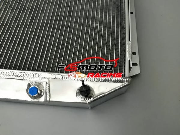Radiator, legering aluminium, frontplacering, kompatibilitet med 1954-1956 Ford Fairlane, producentens reservedelsnummer CC5456