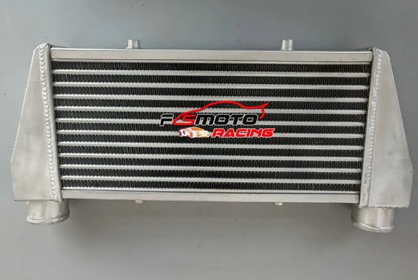 Intercooler Kit, Aluminium Konstruktion, Kerne Størrelse 455x225x71mm, Samlet Størrelse 603x280x80mm, Indløb/Udløb 63mm, Universel Kompatibilitet