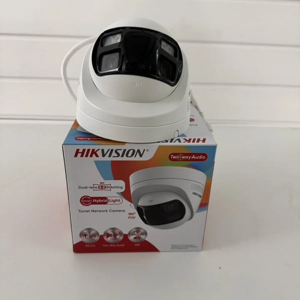 Netværkskamera, 8MP opløsning, 180° vidvinkel,2.8mm