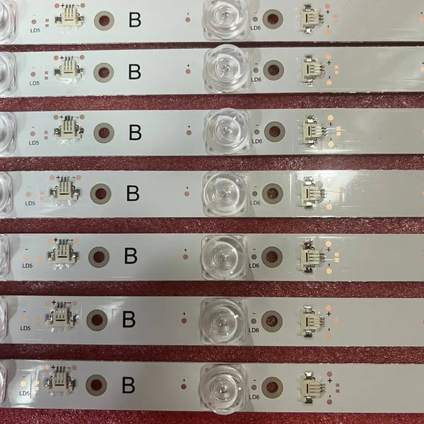 LED-strimmel, 8 LED'er, 664 mm længde, blåt lys, DC-strømkilde, kompatibilitet med TCL-modeller