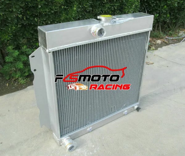 Radiator, Aluminium Materiale, Kerne Størrelse 538mm x 460mm x 42mm, Samlet Størrelse 654mm x 600mm x 146mm, Indløbs/Udløbs Diameter 38mm