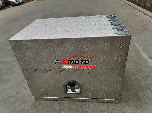 ATV Værktøjskasse, Legeret Aluminium, 75cm x 50cm x 60cm, Opbevaringsvolumen: 30" x 20" x 24", Frontplacering