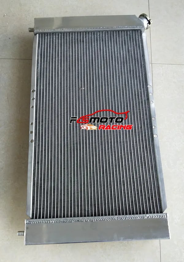 Radiator, Alt Aluminium, Kerne Størrelse 26" x 15" x 1.6", Samlet Størrelse 31.5" x 17" x 3.5"