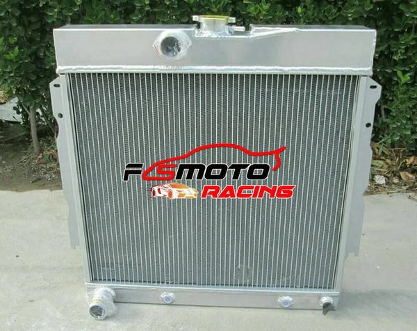 Radiator, Aluminium, Kerne Størrelse 538mm x 460mm x 42mm, Samlet Størrelse 654mm x 600mm x 146mm, Indløbs/Udløbs Diameter 38mm, 3 Række Design