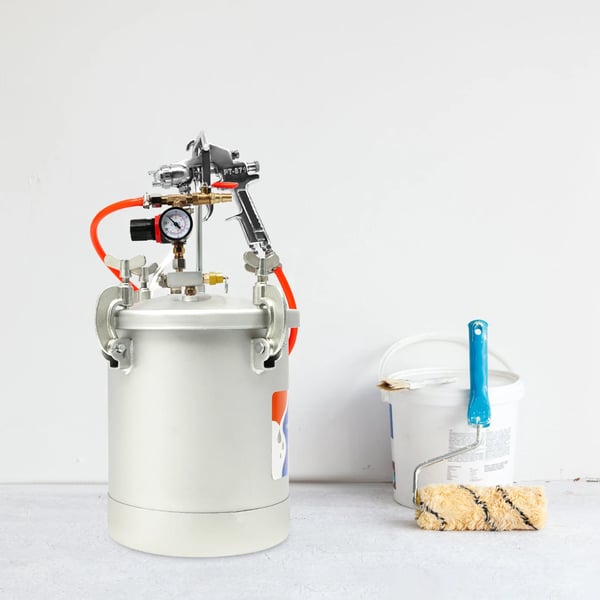 Trykbeholder Malertank, 10 Liter Kapacitet, Kulstofstål Materiale, 17–25 cm Højde, Kompatibel med Latexmaling, Ideel til Større Projekter