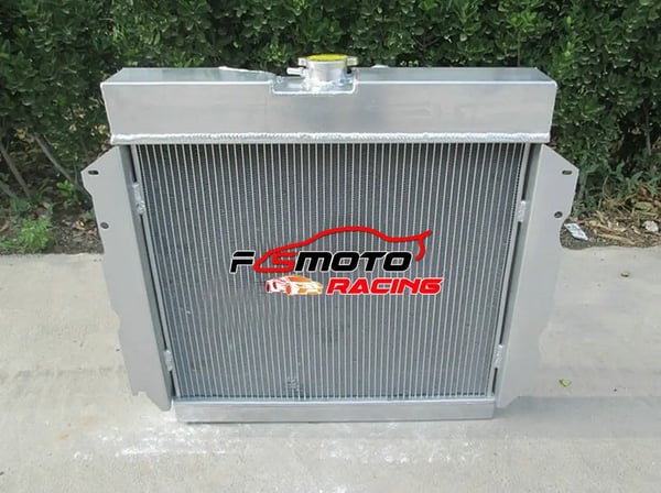 Radiator, Aluminium Materiale, Kerne Størrelse 538mm x 460mm x 42mm, Samlet Størrelse 654mm x 600mm x 146mm, Indløbs/Udløbs Diameter 38mm
