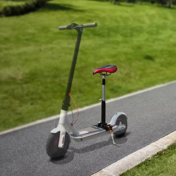 Sähköpotkulautan istuin, ergonominen muotoilu, säädettävä korkeus,Musta ja punainen