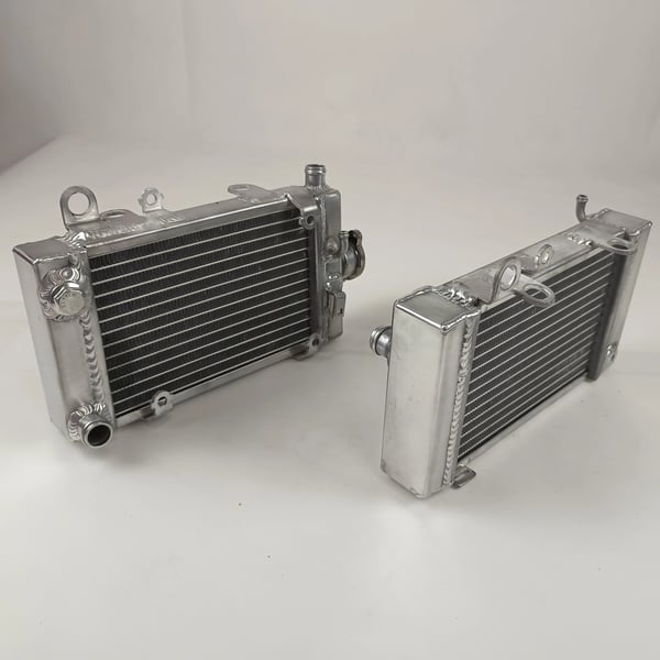Radiator, kraftig aluminium, øget kølekapacitet, 40% forbedret ydeevne, designet til Transalp 650 XL650V