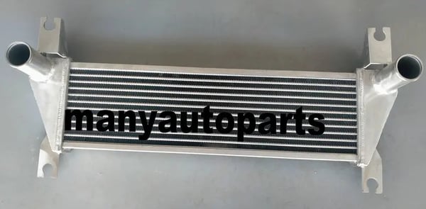 Frontmonteret intercooler, kompatibel med Ford Ranger og Mazda BT50, forbedret motorydelse, holdbar konstruktion.