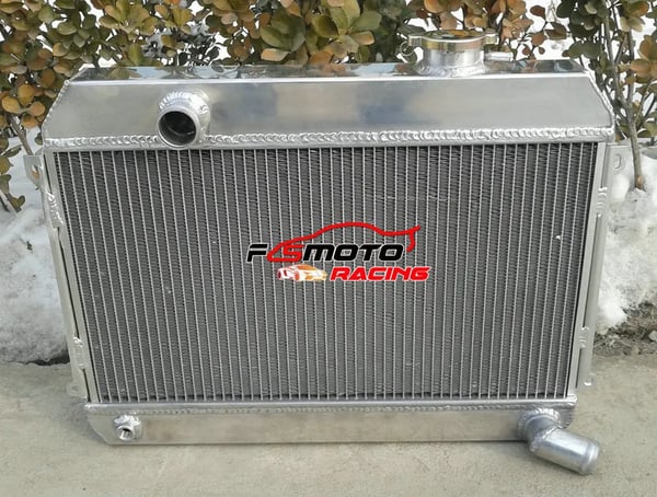 Aluminiumkøler, kerne størrelse 490mm x 265mm x 52mm, samlet størrelse 550mm x 385mm x 60mm, indgang/udgang 35mm, 3 rækker