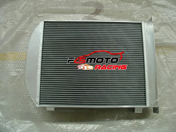 Radiator, Aluminium, Kerne Størrelse: 438mm x 508,5mm x 62mm, Samlet Størrelse: 648mm x 502mm x 151,5mm, Indløbsdiameter: Φ1-1/2"