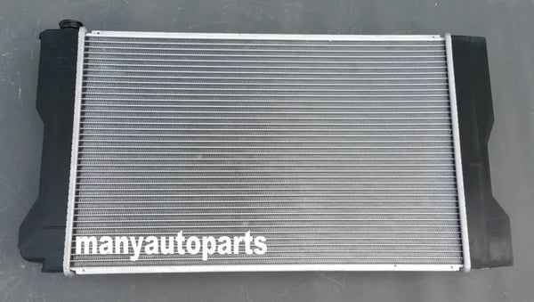 Radiator til Toyota Corolla, Aluminiumkonstruktion, Kompatibel med 2009-2017 modeller, Effektiv køling