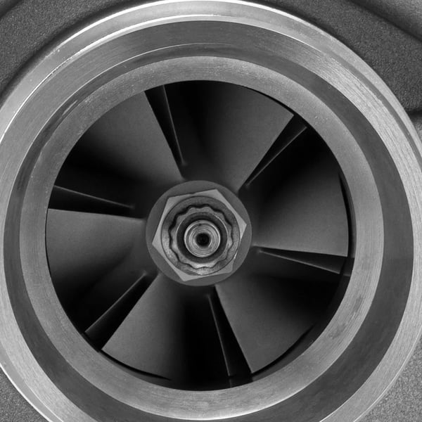 Turbocharger Kit, 23 tommer længde, 15 tommer bredde, 23 tommer højde, 300+ HK kapacitet, 7psi til 21psi boosttryk