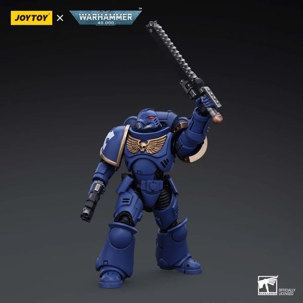 Modelfigur, PVC-materiale, 1:18 skala, dimensioner cirka 14 cm, kompatibel med Warhammer 40K, anbefalet alder 14+