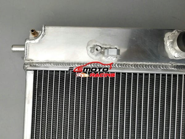 Kylare, legerat aluminium, framplacering, för C6 Z06 ZR1 9-7x V8, förbättrad kylningseffektivitet, lätt design