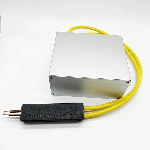 Bærbar Punktsvejser, 3400W Effekt, Oled Skærm,5600mAh 8,4V 3400W