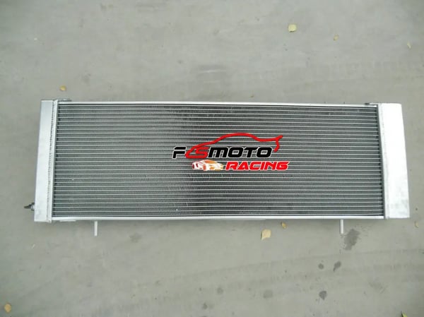 Radiator, 3 Rækker, Aluminium Materiale, Kerne Størrelse 279mm x 785mm x 52mm, Indløb Størrelse 32mm, Udløb Størrelse 38mm