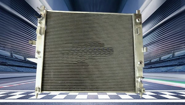 Radiator og blæsermontering, aluminiumsmateriale, kerne størrelse 42MM, 2 rækker, kompatibilitet ML320/ML430/ML500, automatisk/manuel transmission