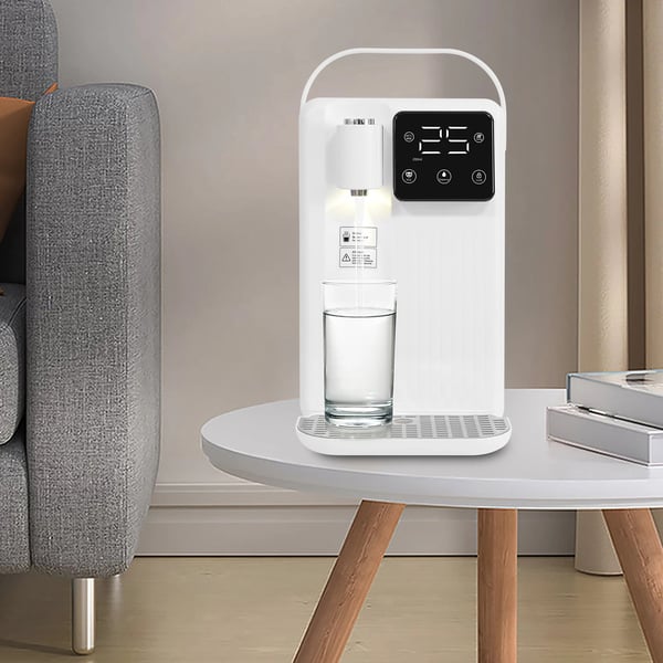 Välitön kuuman veden annostelija, 3L kapasiteetti, säädettävä lämpötila, LED-näyttö,220V, VALKOINEN