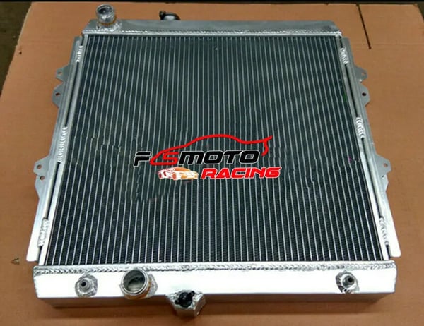 Radiator, Aluminium, 24,5" x 14,3" x 3", Kompatibel med Hilux LN147/LN167/LN172, Høj kølekapacitet, Direkte pasform