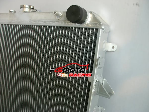 Radiator, Aluminium Materiale, Kerne Størrelse: 350mm x 572mm x 32mm, Samlet Størrelse: 440mm x 575mm x 45mm, Indløbs/Udløbs Diameter: Φ35mm, 2 Rækker