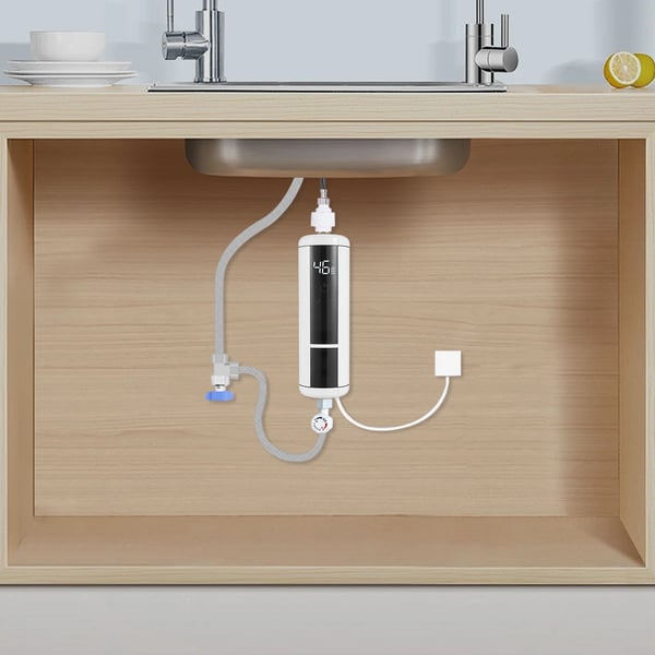 Elektrisk Vandvarmer, 5500W, 220V, Dimensioner 6*21.7cm, Vandtæt Klasse IPX4, Strømkabel Længde 1.4m