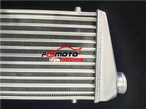 FMIC Aluminium Intercooler, 2.2" Inlopp/Utlopp, Effektiv Värmeväxling, Hållbar Aluminiumdesign