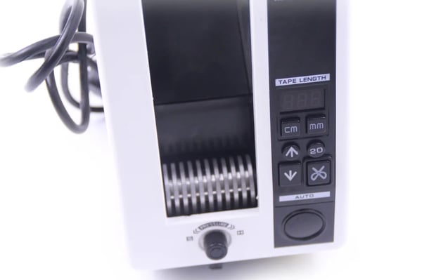 Automatisk Bånddispenser, Dobbeltspænding 110V/220V, Effektvurdering 18W, Skærelængde 20mm-999mm, Skærebredde 7mm-50mm, Holdbart Plastmateriale