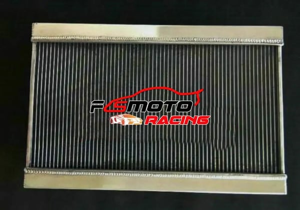 Aluminiumkøler, Kompatibel med Ferrari 328 GTB / 328 GTS, Motorstørrelse 3.2L V8, Frontplacering, Holdbar legering aluminium