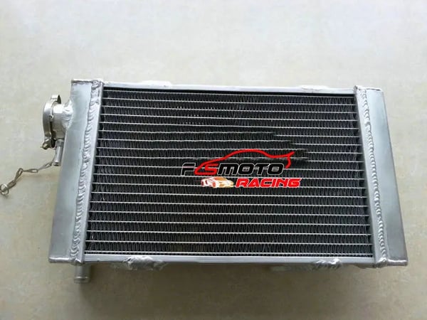 Radiator, Aluminium, 15" x 9,5" x 1,8", Kompatibilitet til Go Karts, Hele Aluminium Konstruktion, Radiatorhætte Inkluderet