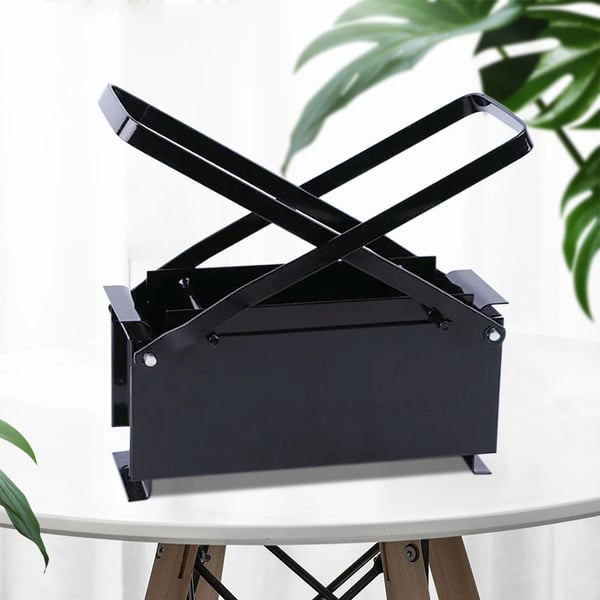 Brikettefremstiller, Jernmateriale, Ca. 33*15*13 cm, 2,67 kg Nettovægt, Kompakt Design, Miljøvenlig Brændstofproduktion