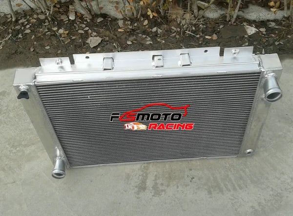 3ROW Aluminium Radiator, Kraftig Design, Forbedret Kølekapacitet, Passer til Ford Thunderbird 1964-1966